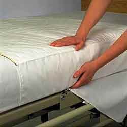 Soff-Quilt Reusable Bed Pad with Tuck-in Flap