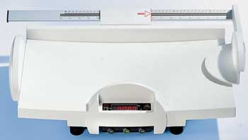 Electronic baby scale with digital display and serial interface